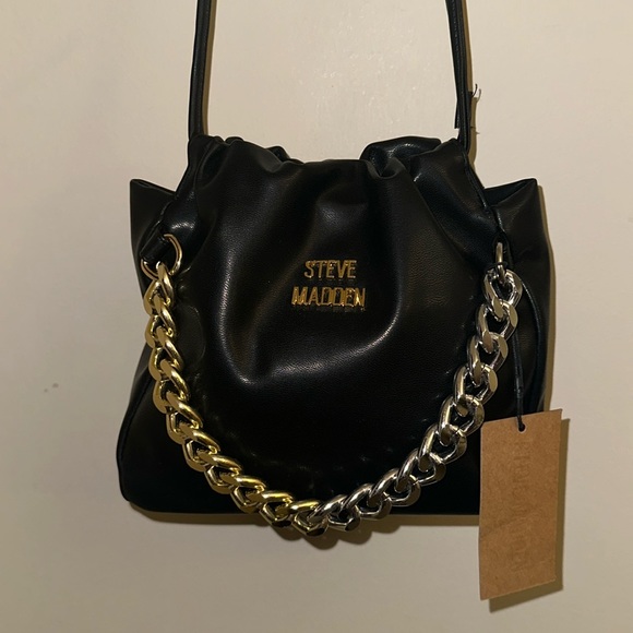Steve Madden Dumpling Crossbody Bag - Picture 2 of 10
